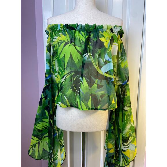 Live 4 Truth crop top - Picture 2 of 8